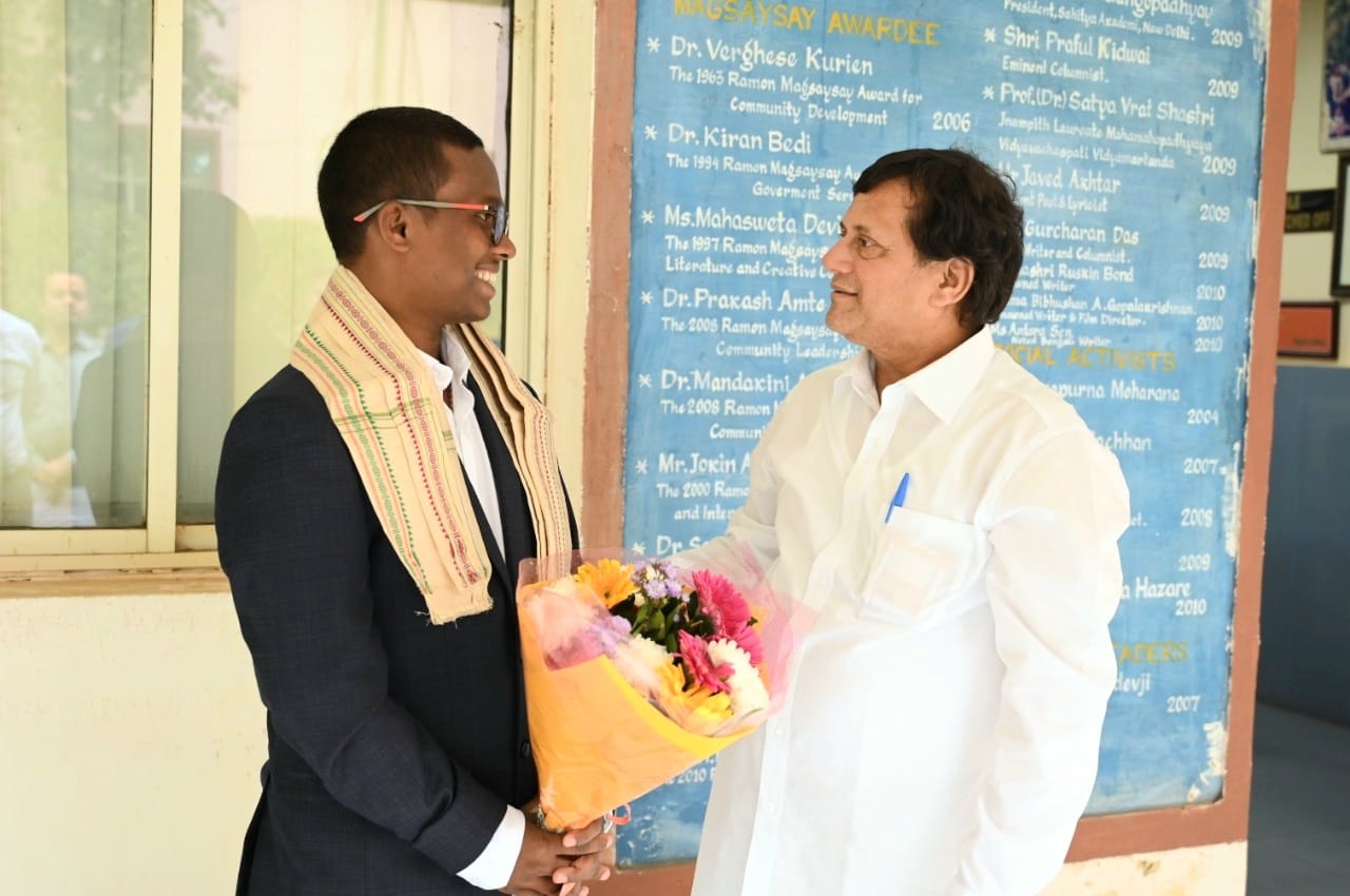 Achyuta Samanta Hails Odisha CM for Extending Financial Assistance to Ifu Mallik